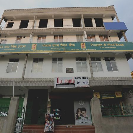 Hotel O Aashray Guest House Guwahati Bagian luar foto